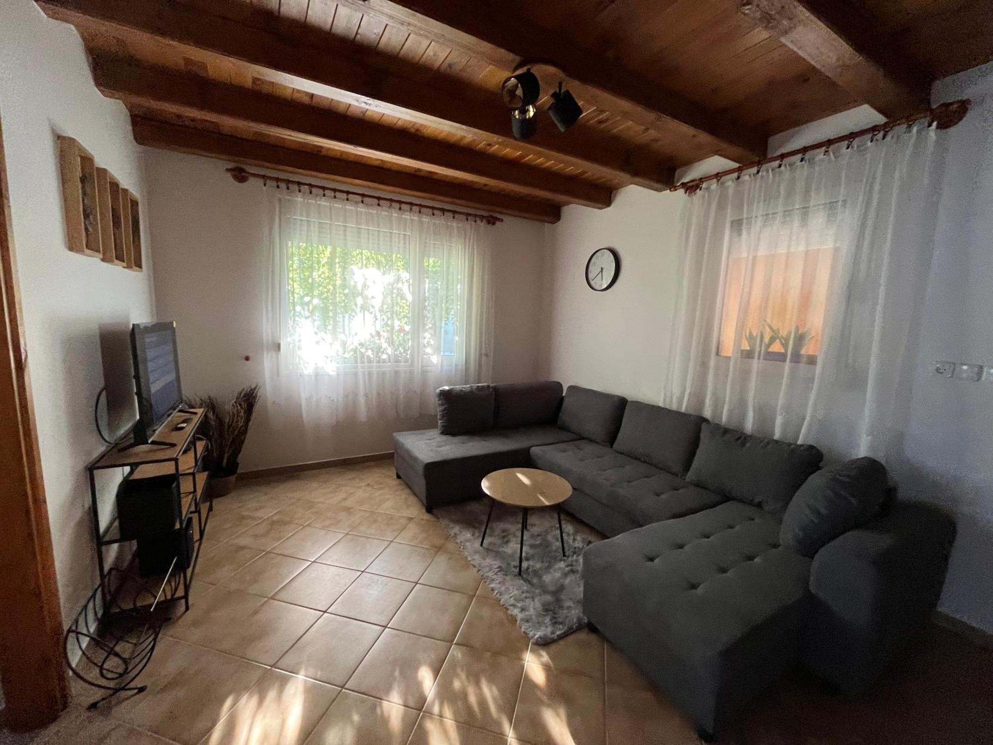 Apartment R-home