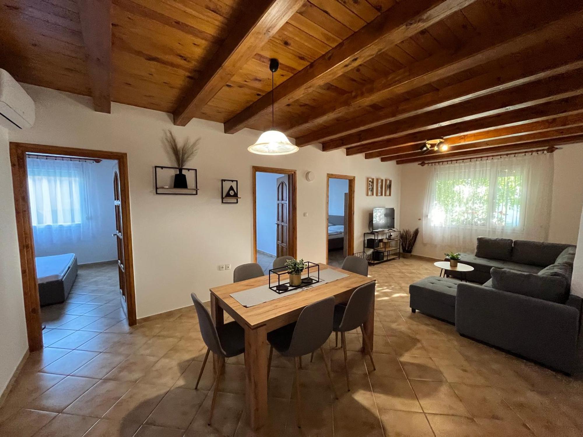 Apartment R-home *